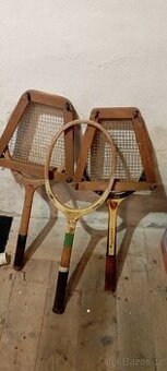 Staré tenisové rakety