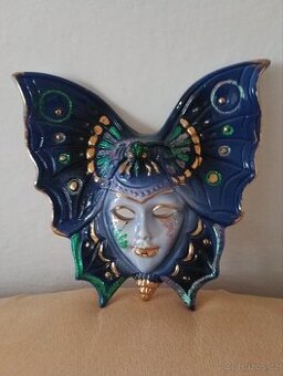 Benátská porcelánová maškarní maska
