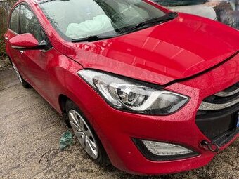 prodam dily na hyundai i30 1,6MPI benzin 89kw model GD 2014