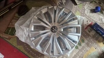 Sada nových originálních VW krytů kol. R17