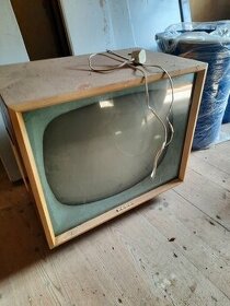 Televizor Tesla