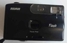 fotoaparát na kinofilm REVUE flash - 1