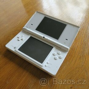 Herní konzole Nintendo DSi - 1