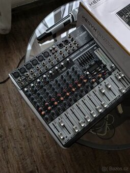 Behringer Xenyx QX1222USB