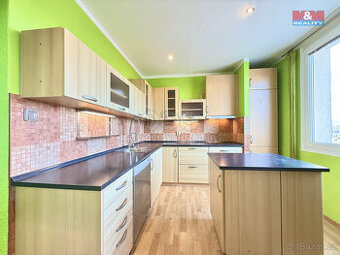 Prodej bytu 5+1, 92 m², Broumov, ul. U Větrolamu