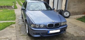 Prodám BMW 5 E39 r.v. 10/2002- 520i