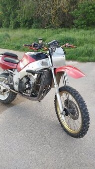 Suzuki GSX-R 750