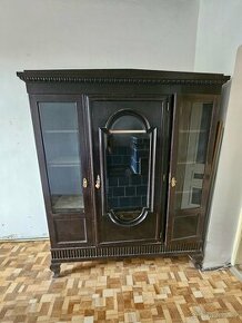 Historická skříň - 1