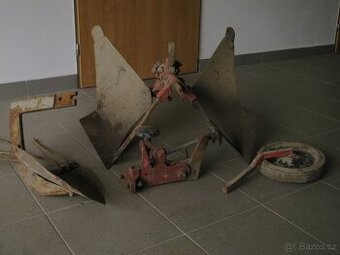 Oboustranný pluh APH-352 a jiné...