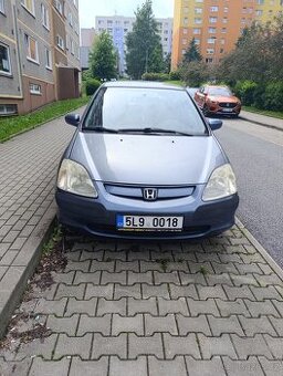 Honda Civic 1.7 CTDi 74 kW, 2003, na náhradní díly / opravu