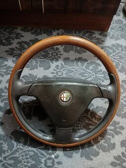 Alfa Romeo 166