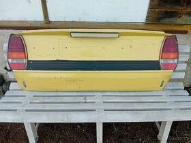 Škoda 105,120 zadní čelo vč.světel