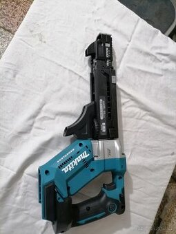 Akusrobovacka so zásobníkom,, MAKITA DFR 551Z--6000KC