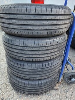 205 60 16" GoodYear