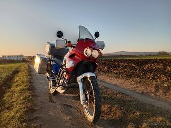 Honda Afrika Twin