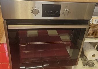 Vestavná trouba Gorenje