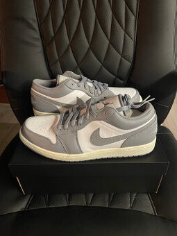 Air Jordan 1 Low Vintage Stealth Grey