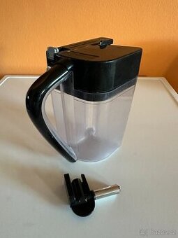 MLÉKOVKA DELONGHI + PARNÍ TRYSKA DELONGHI