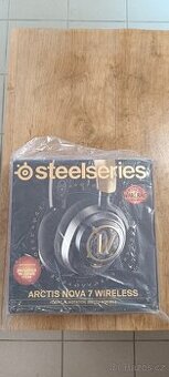 SteelSeries Arctis Nova 7 WOW Edition