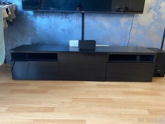 Komoda pod tv