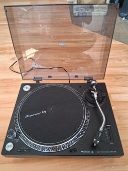 Pioneer DJ PLX-500 s přenoskou Ortofon OM PRO S