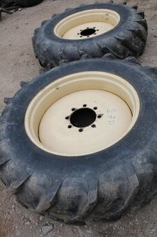 Zetor crystal zadní kola ráfky disky 18,4-34 12 pláten