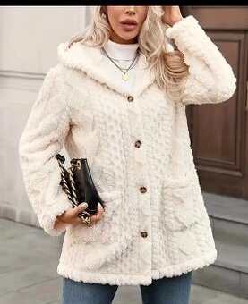 Dámský plyšový kabátek