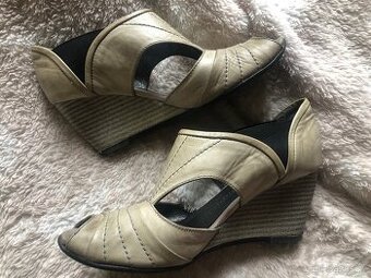 dámská obuv vel . 39 Tamaris