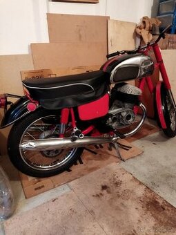 Jawa 350 Californian