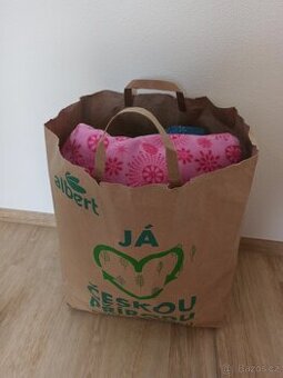 Holčička oblečky 1+