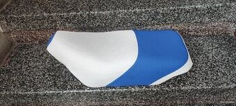 Manet korado dlouhé Sedlo