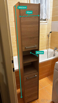 Koupelnová sestava (skříňky + pračka Gorenje) – i jednotlivě