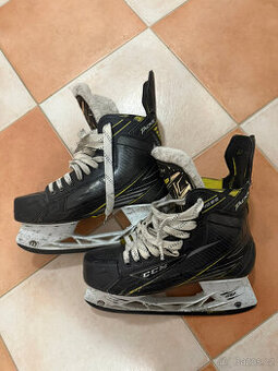 Brusle CCM TACKS 4092, velikost 8,5