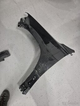 Blatník Dodge RAM 19-