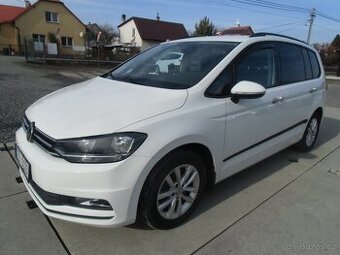 Volkswagen Touran 1.6 TDi 7 MÍST
