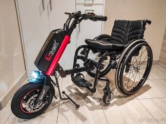 Elektrický přídavný pohon na invalidní vozík