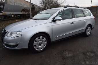 Volkswagen Passat B6 2,0TDi BEZ KOROZE,SUPER STAV
