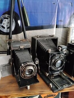 Prodám dva staré fotoaparáty