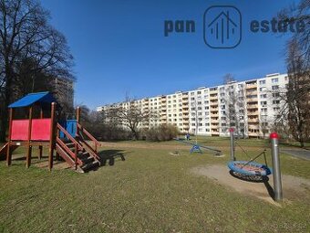 Pronájem bytu 2+1 54 m² L. Váchy, Zlín - Prštné