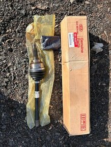 Kloub s hrideli Kia Sorento