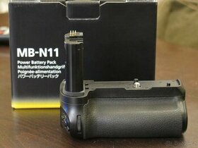 Nikon bateriový grip MB-N11 pro Z6 II / Z7 II - 1