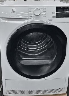 Sušička prádla s tepelným čerpadlem AEG ELECTROLUX, display