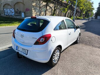Opel Corsa 1.4i 16V Active,75kw klima , tempomat T.Z