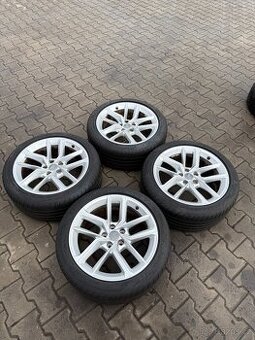 Kompletní alu Audi A5 5x112r18 + 245/40r18 letní