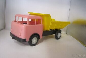 Stará hračka VELKÉ plastové auto TECHNOPLAST ŠKODA 706 TRAMB