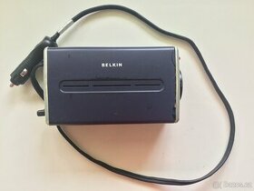 BELKIN 300W univerzální napájecí autoadaptér