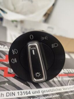 Vypínač světel golf 7