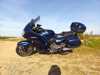 Triumph Trophy 900 - 1