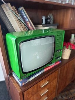 Retro televizor “Satelit”