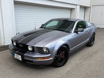 Ford Mustang, 4.0 V6, 150kw Manual